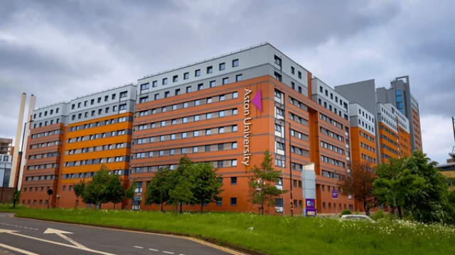 Universitas Aston: Kampus Inovatif di Inggris dengan Reputasi Global